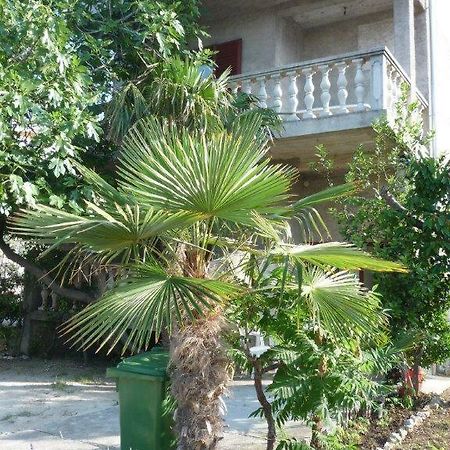Apartments Ane Sukosan Bagian luar foto